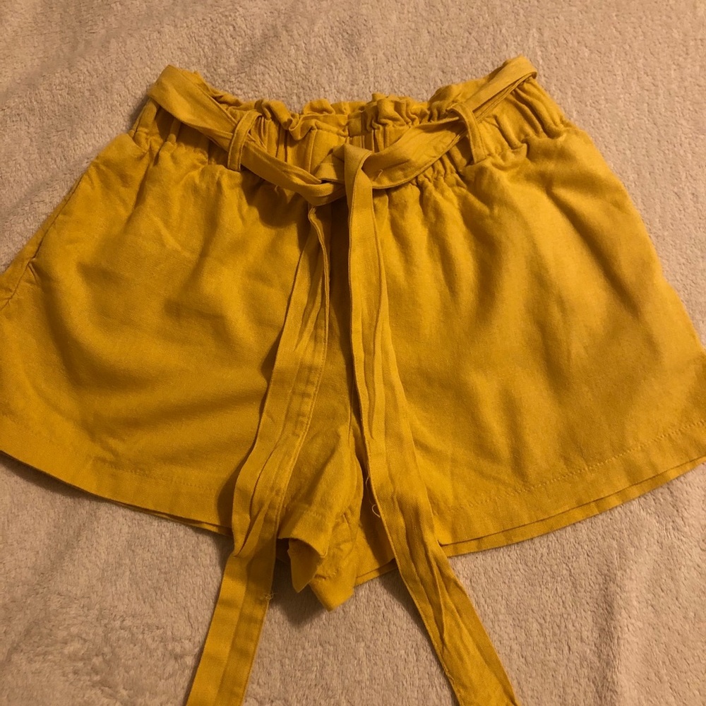 Have brand shorts for teen small size great cond